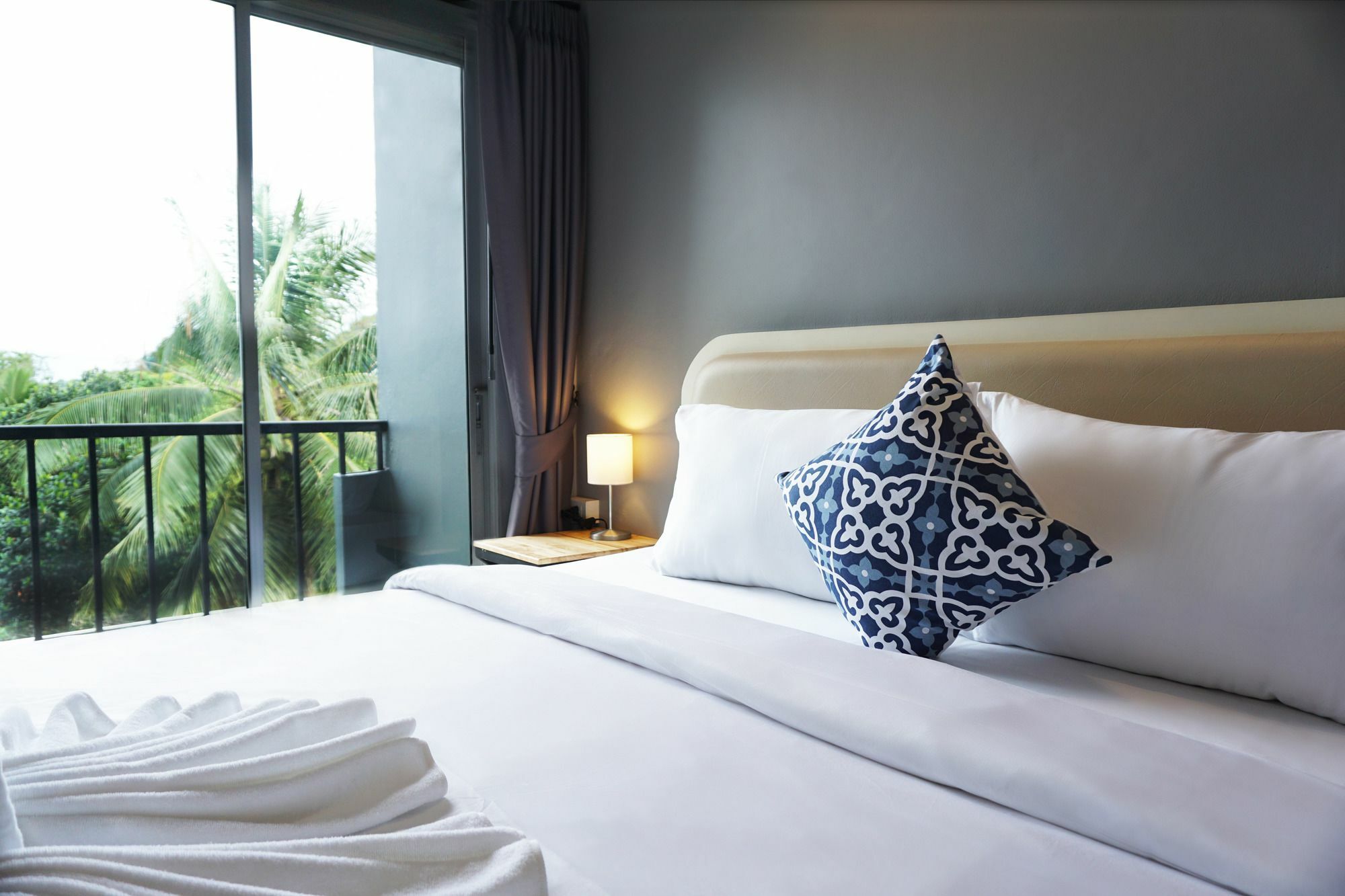 The Moon Night Ao Nang Hotel Krabi town Dış mekan fotoğraf